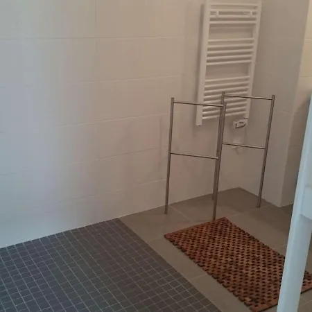 Charmant T2 Avec Terrasse, Parking, Proche Cinema Et Casino - - Fr-1-674-14 Apartament *